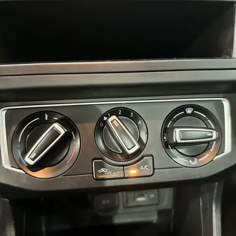 VOLKSWAGEN Saveiro 1.6 16V FLEX MSI ROBUST CABINE SIMPLES, Foto 13