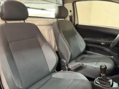 VOLKSWAGEN Saveiro 1.6 16V FLEX MSI ROBUST CABINE SIMPLES, Foto 10