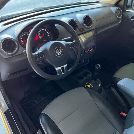 VOLKSWAGEN Saveiro 1.6 G6 HIGHLINE CABINE DUPLA FLEX, Foto 8