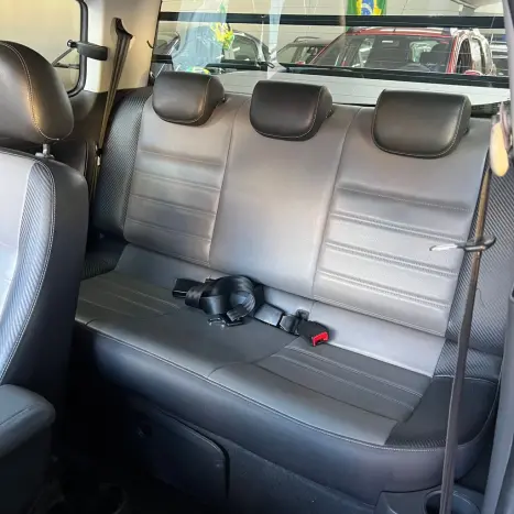 VOLKSWAGEN Saveiro 1.6 G6 HIGHLINE CABINE DUPLA FLEX, Foto 11