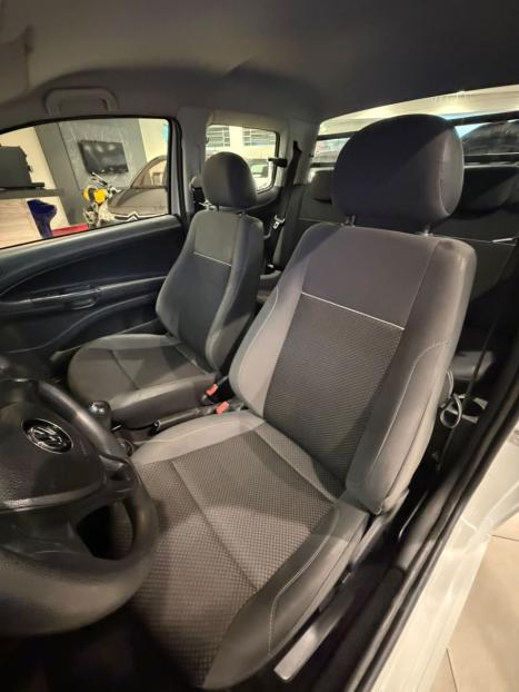 VOLKSWAGEN Saveiro 1.6 16V FLEX MSI ROBUST CABINE DUPLA, Foto 11