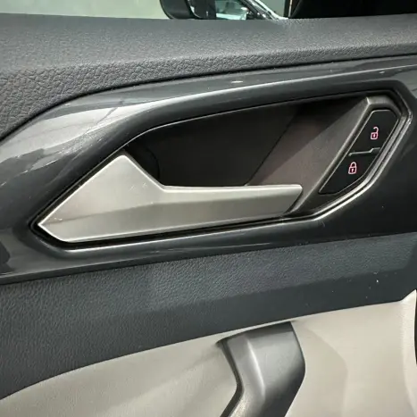 VOLKSWAGEN T-Cross 1.4 4P 250 TSI FLEX HIGHLINE AUTOMTICO, Foto 18