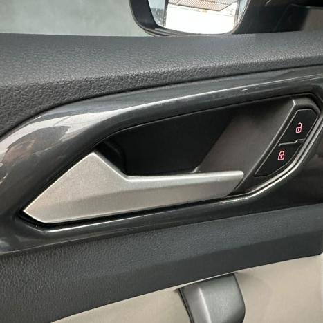 VOLKSWAGEN T-Cross 1.4 4P 250 TSI FLEX HIGHLINE AUTOM�TICO, Foto 16