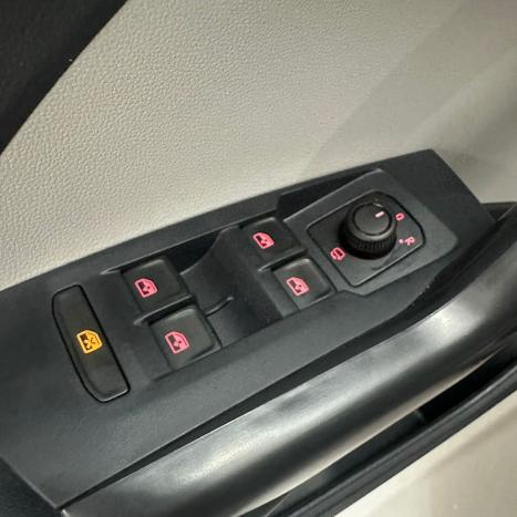 VOLKSWAGEN T-Cross 1.4 4P 250 TSI FLEX HIGHLINE AUTOM�TICO, Foto 17