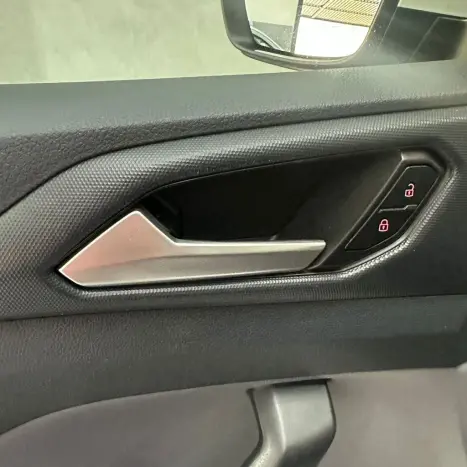 VOLKSWAGEN T-Cross 1.0 4P 200 TSI FLEX SENSE AUTOM�TICO, Foto 16