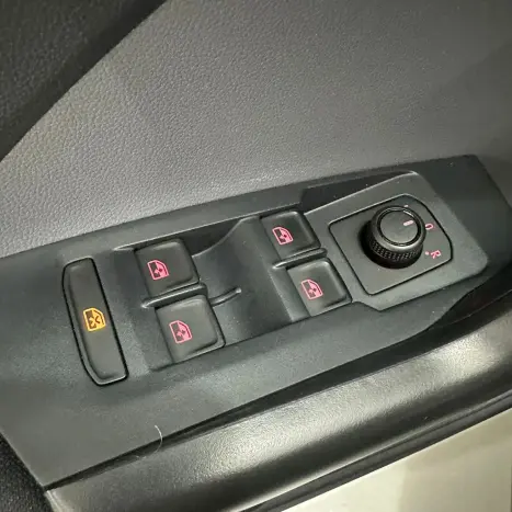 VOLKSWAGEN T-Cross 1.0 4P 200 TSI FLEX SENSE AUTOM�TICO, Foto 14