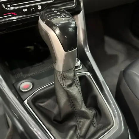 VOLKSWAGEN T-Cross 1.4 4P 250 TSI FLEX HIGHLINE AUTOM�TICO, Foto 19