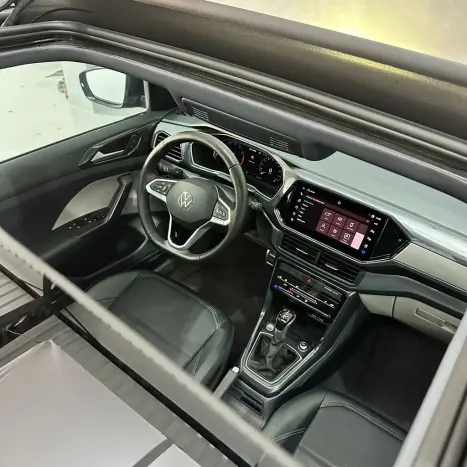 VOLKSWAGEN T-Cross 1.4 4P 250 TSI FLEX HIGHLINE AUTOM�TICO, Foto 23