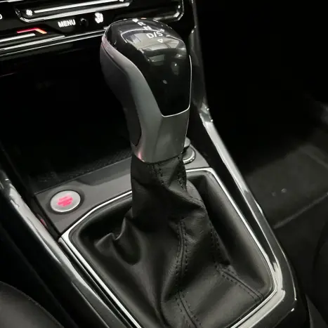 VOLKSWAGEN T-Cross 1.4 4P 250 TSI FLEX HIGHLINE AUTOM�TICO, Foto 16