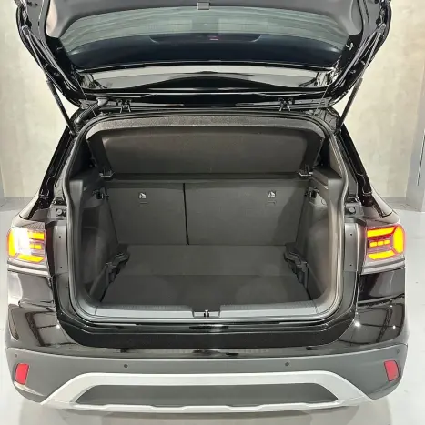 VOLKSWAGEN T-Cross 1.4 4P 250 TSI FLEX HIGHLINE AUTOM�TICO, Foto 27