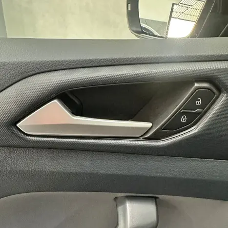 VOLKSWAGEN T-Cross 1.0 4P 200 TSI FLEX SENSE AUTOM�TICO, Foto 21