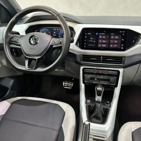 VOLKSWAGEN T-Cross 1.4 4P 250 TSI FLEX HIGHLINE AUTOM�TICO, Foto 11