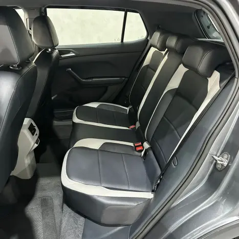 VOLKSWAGEN T-Cross 1.4 4P 250 TSI FLEX HIGHLINE AUTOM�TICO, Foto 27