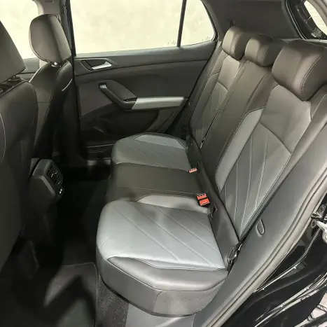 VOLKSWAGEN T-Cross 1.0 4P 200 TSI FLEX COMFORTLINE AUTOM�TICO, Foto 22