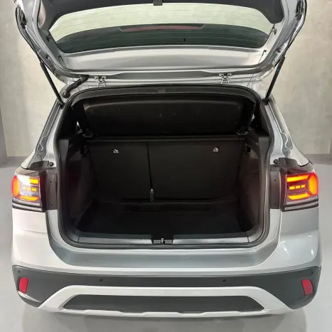 VOLKSWAGEN T-Cross 1.0 4P 200 TSI FLEX COMFORTLINE AUTOM�TICO, Foto 25