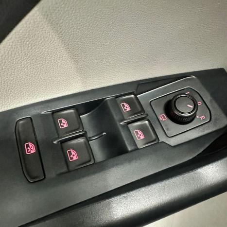 VOLKSWAGEN T-Cross 1.4 4P 250 TSI FLEX HIGHLINE AUTOM�TICO, Foto 18