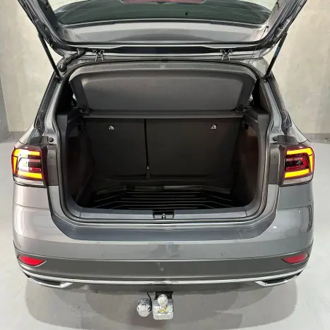 VOLKSWAGEN T-Cross 1.0 4P 200 TSI FLEX COMFORTLINE AUTOM�TICO, Foto 28