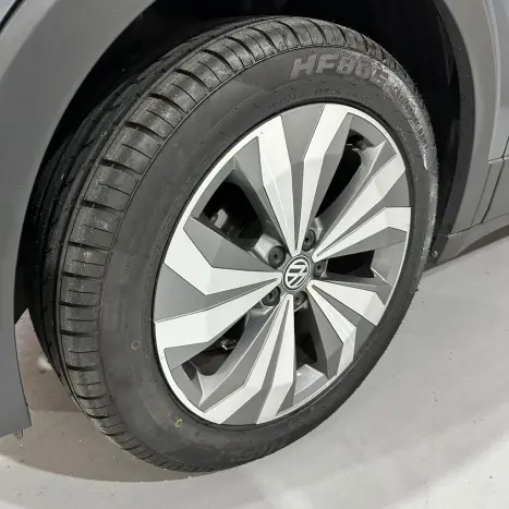 VOLKSWAGEN T-Cross 1.0 4P 200 TSI FLEX COMFORTLINE AUTOM�TICO, Foto 29