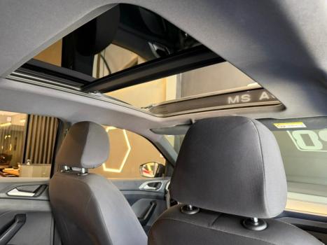 VOLKSWAGEN T-Cross 1.0 4P 200 TSI FLEX COMFORTLINE AUTOM�TICO, Foto 8