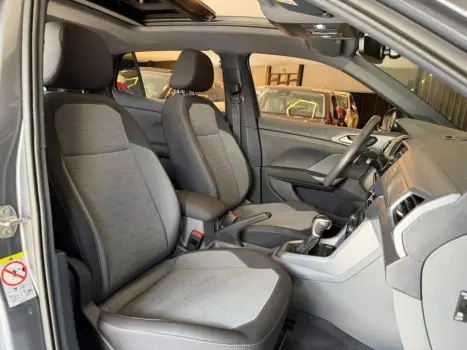 VOLKSWAGEN T-Cross 1.0 4P 200 TSI FLEX COMFORTLINE AUTOM�TICO, Foto 14