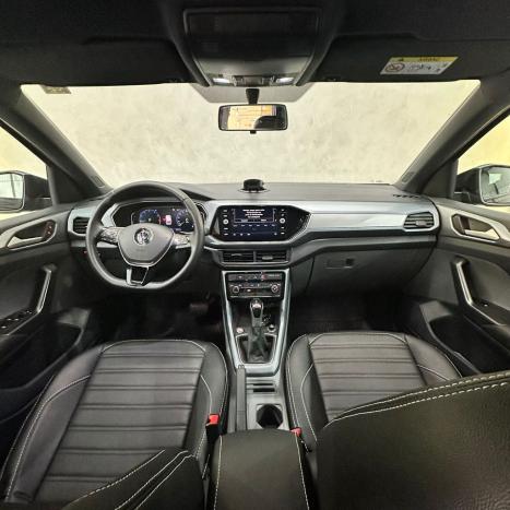 VOLKSWAGEN T-Cross 1.0 4P 200 TSI FLEX COMFORTLINE AUTOM�TICO, Foto 9