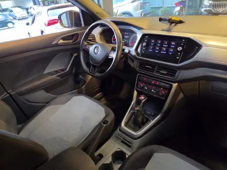 VOLKSWAGEN T-Cross 1.0 4P 200 TSI FLEX COMFORTLINE AUTOM�TICO, Foto 10