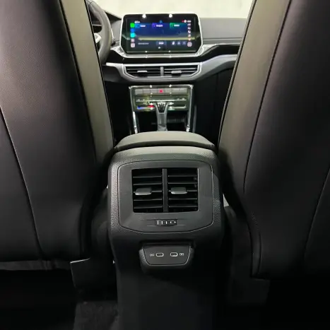 VOLKSWAGEN T-Cross 1.4 4P 250 TSI FLEX HIGHLINE AUTOM�TICO, Foto 13