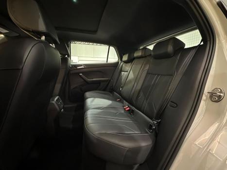 VOLKSWAGEN T-Cross 1.4 4P 250 TSI FLEX HIGHLINE AUTOM�TICO, Foto 4