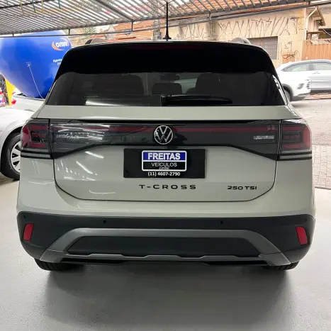 VOLKSWAGEN T-Cross 1.4 4P 250 TSI FLEX EXTREME HIGHLINE AUTOMÁTICO, Foto 13
