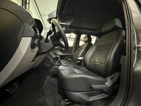 VOLKSWAGEN T-Cross 1.4 4P 250 TSI FLEX HIGHLINE AUTOMÁTICO, Foto 9