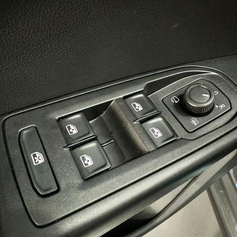 VOLKSWAGEN Taos 1.4 16V 4P FLEX 250 TSI HIGHLINE AUTOM�TICO, Foto 23