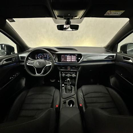 VOLKSWAGEN Taos 1.4 16V 4P FLEX 250 TSI HIGHLINE AUTOM�TICO, Foto 9