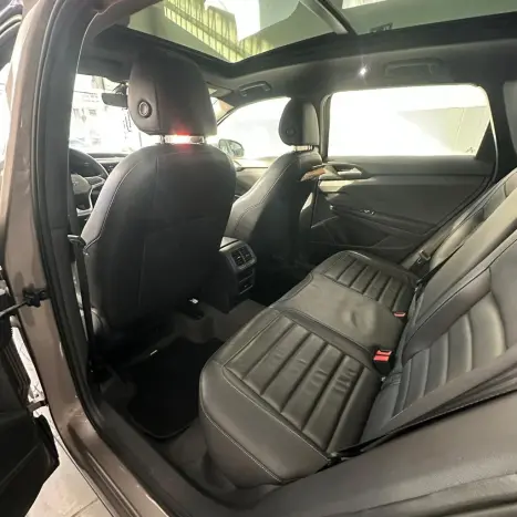 VOLKSWAGEN Taos 1.4 16V 4P FLEX 250 TSI HIGHLINE AUTOM�TICO, Foto 10