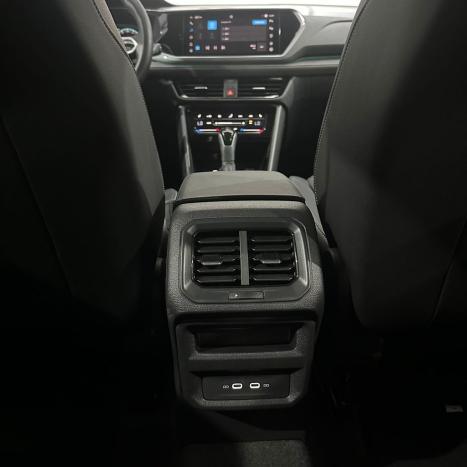 VOLKSWAGEN Taos 1.4 16V 4P FLEX 250 TSI HIGHLINE AUTOM�TICO, Foto 14