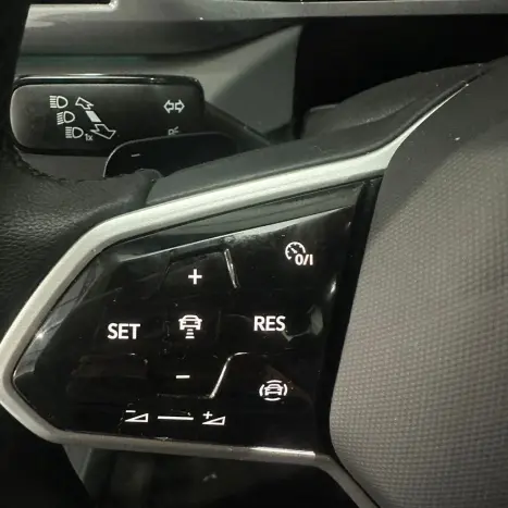 VOLKSWAGEN Taos 1.4 16V 4P FLEX 250 TSI HIGHLINE AUTOM�TICO, Foto 22