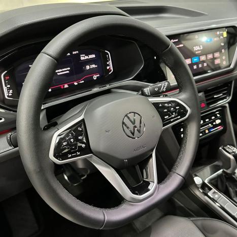 VOLKSWAGEN Taos 1.4 16V 4P FLEX 250 TSI HIGHLINE AUTOM�TICO, Foto 19