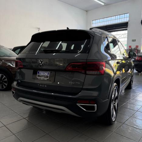 VOLKSWAGEN Taos 1.4 16V 4P FLEX 250 TSI HIGHLINE AUTOM�TICO, Foto 5