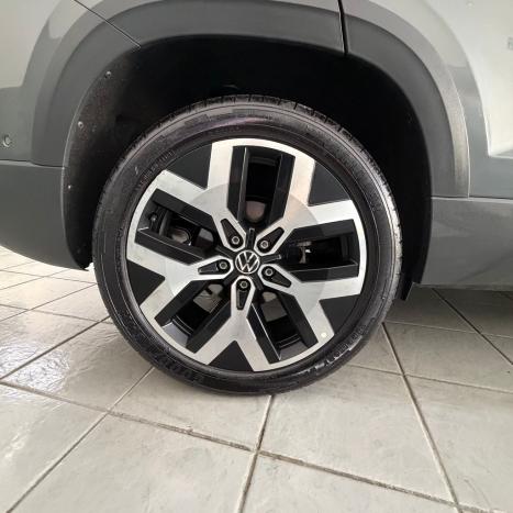 VOLKSWAGEN Taos 1.4 16V 4P FLEX 250 TSI HIGHLINE AUTOM�TICO, Foto 11
