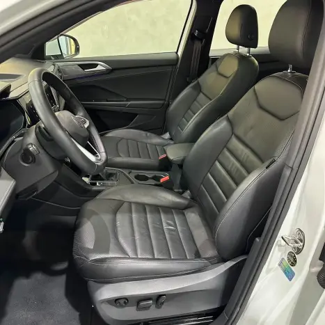 VOLKSWAGEN Taos 1.4 16V 4P FLEX 250 TSI HIGHLINE AUTOM�TICO, Foto 26