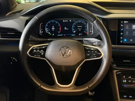 VOLKSWAGEN Taos 1.4 16V 4P FLEX 250 TSI HIGHLINE AUTOM�TICO, Foto 13