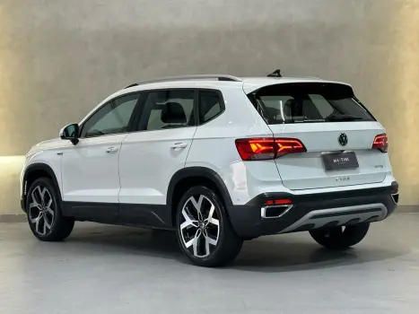 VOLKSWAGEN Taos 1.4 16V 4P FLEX 250 TSI HIGHLINE AUTOMÁTICO, Foto 5