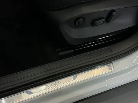 VOLKSWAGEN Taos 1.4 16V 4P FLEX 250 TSI HIGHLINE AUTOMÁTICO, Foto 18