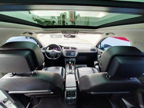 VOLKSWAGEN Tiguan 1.4 250 TSI TOTAL FLEX ALLSPACE COMFORTLINE TURBO AUTOMTICO TIPTRONIC, Foto 9