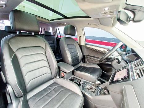 VOLKSWAGEN Tiguan 1.4 250 TSI TOTAL FLEX ALLSPACE COMFORTLINE TURBO AUTOMTICO TIPTRONIC, Foto 11
