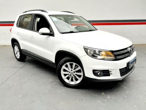 VOLKSWAGEN Tiguan 1.4 16V 4P TSI TURBO DSG AUTOMÁTICO, Foto 2 VOLKSWAGEN Tiguan 1.4 16V 4P TSI TURBO DSG AUTOMÁTICO, Foto 2