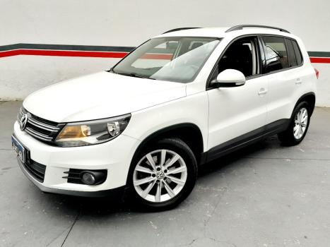 VOLKSWAGEN Tiguan 1.4 16V 4P TSI TURBO DSG AUTOMÁTICO, Foto 4 VOLKSWAGEN Tiguan 1.4 16V 4P TSI TURBO DSG AUTOMÁTICO, Foto 4