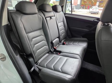 VOLKSWAGEN Tiguan 1.4 16V 4P TSI TURBO DSG AUTOM�TICO, Foto 11