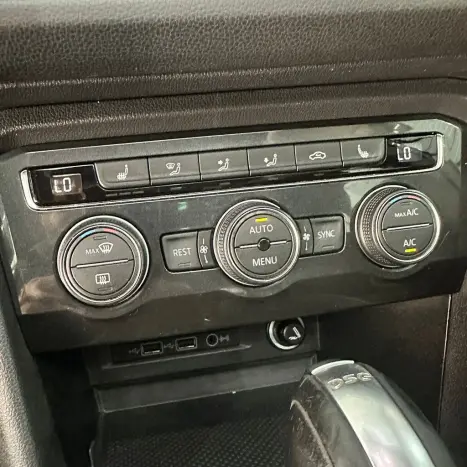 VOLKSWAGEN Tiguan 1.4 16V 4P TSI 250 FLEX TURBO COMFORTLINE AUTOM�TICO, Foto 13