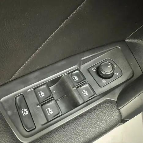 VOLKSWAGEN Tiguan 1.4 16V 4P TSI 250 FLEX TURBO COMFORTLINE AUTOM�TICO, Foto 20