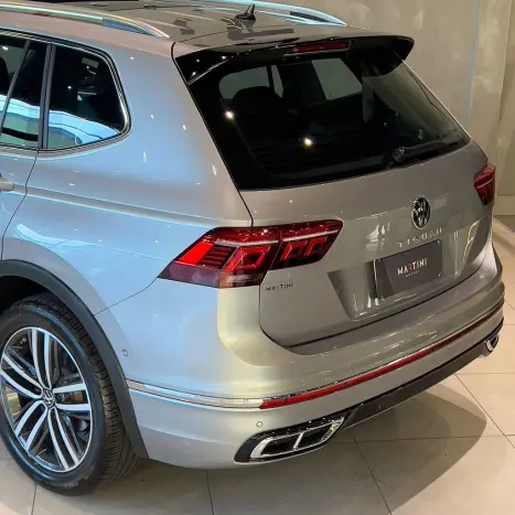 VOLKSWAGEN Tiguan 2.0 300 TSI ALLSPACE R-LINE TURBO AUTOMTICO, Foto 6
